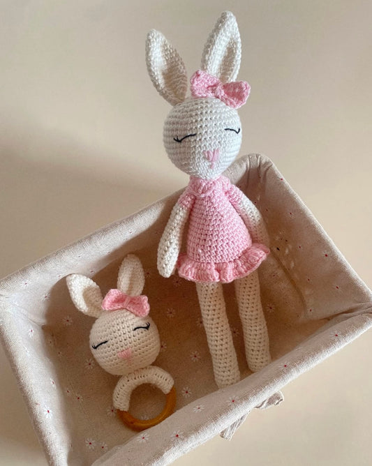Kit Conejita Blanca con Rosado